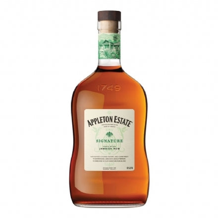 Appleton Estate Signature Blend Rum 700ml
