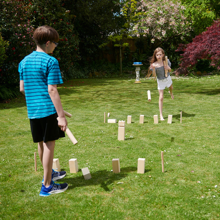 Wooden Kubb Set in Carry Bag